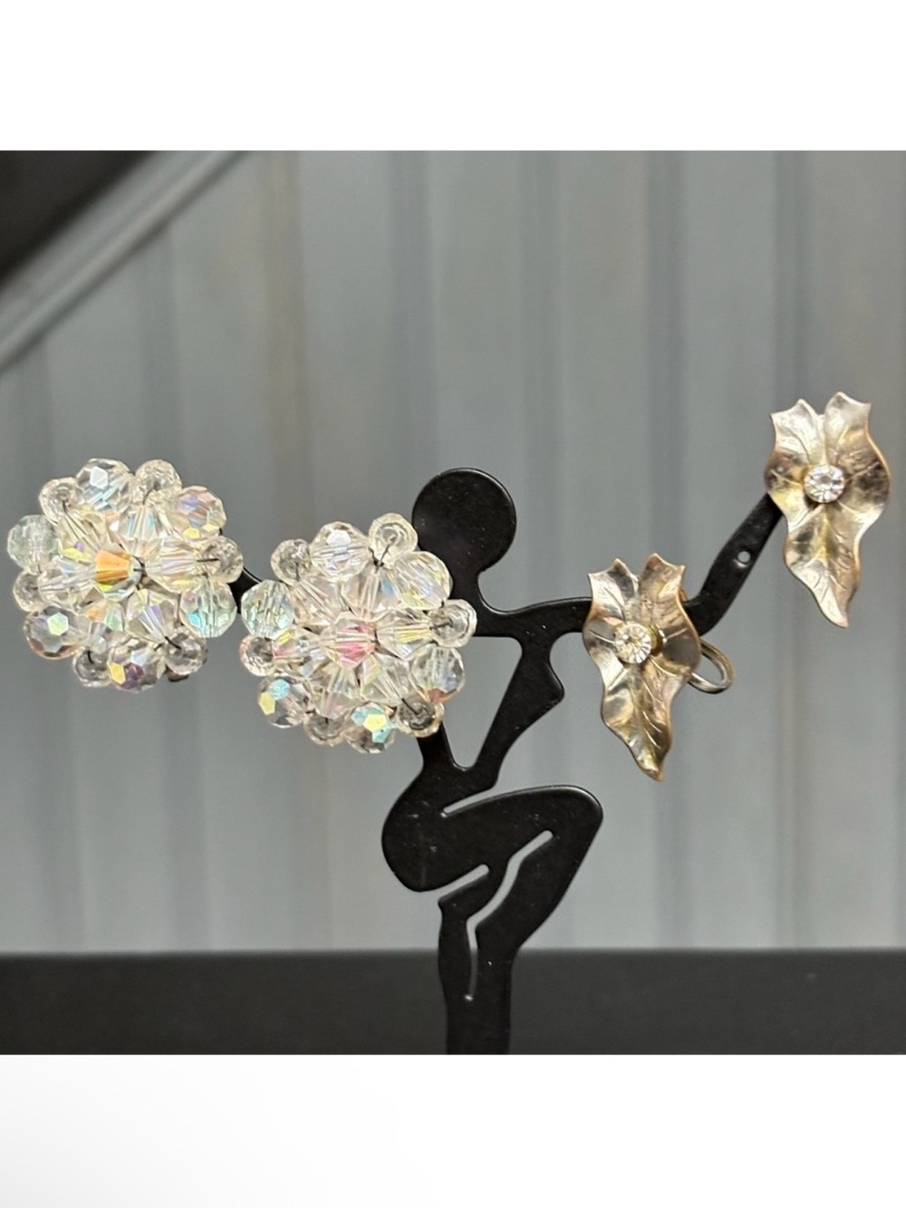 Vintage Aurora Borealis Crystal Cluster Earrings & Silver Tone Rhinestone Flower